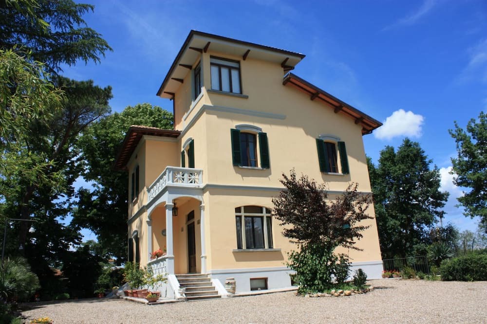 Photo of Others in Monte San Savino