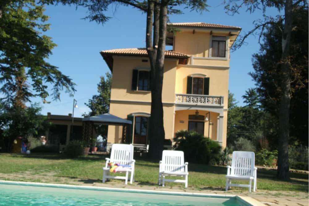 Photo of Others in Monte San Savino