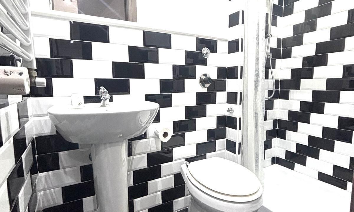 Photo of Bathroom in Quartiere XXX San Basilio