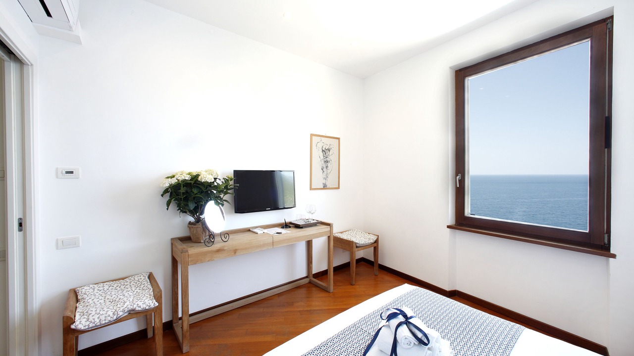 Photo of Bedroom in Manarola