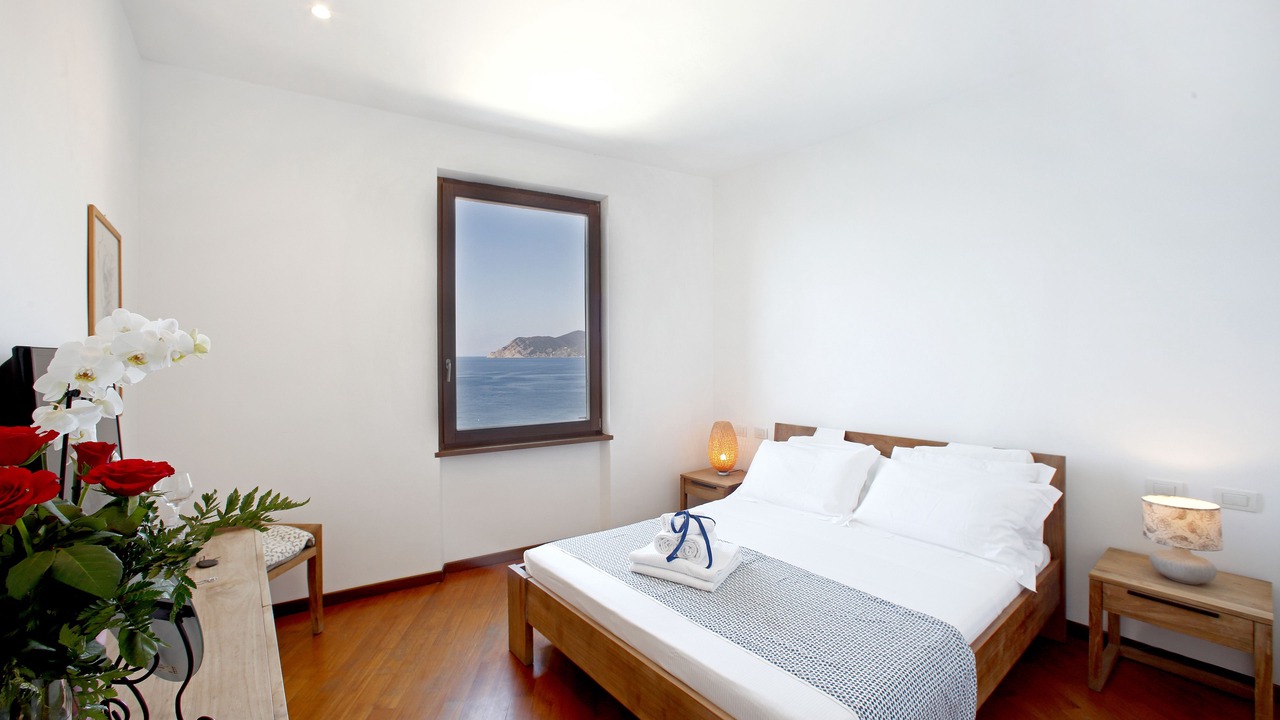 Photo of Bedroom in Manarola