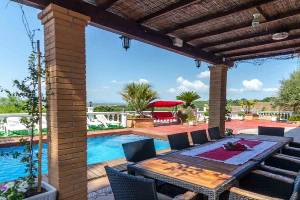 Photo of Patio Balcony in Terrafortuna
