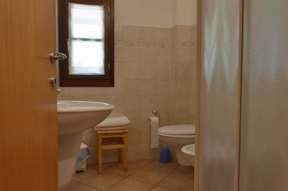 Photo of Bathroom in Casanova Lerrone