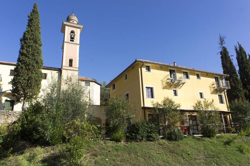 Photo of Outdoor in Casanova Lerrone