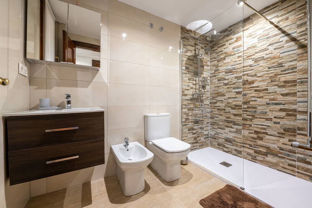 Photo of Bathroom in Ensanche
