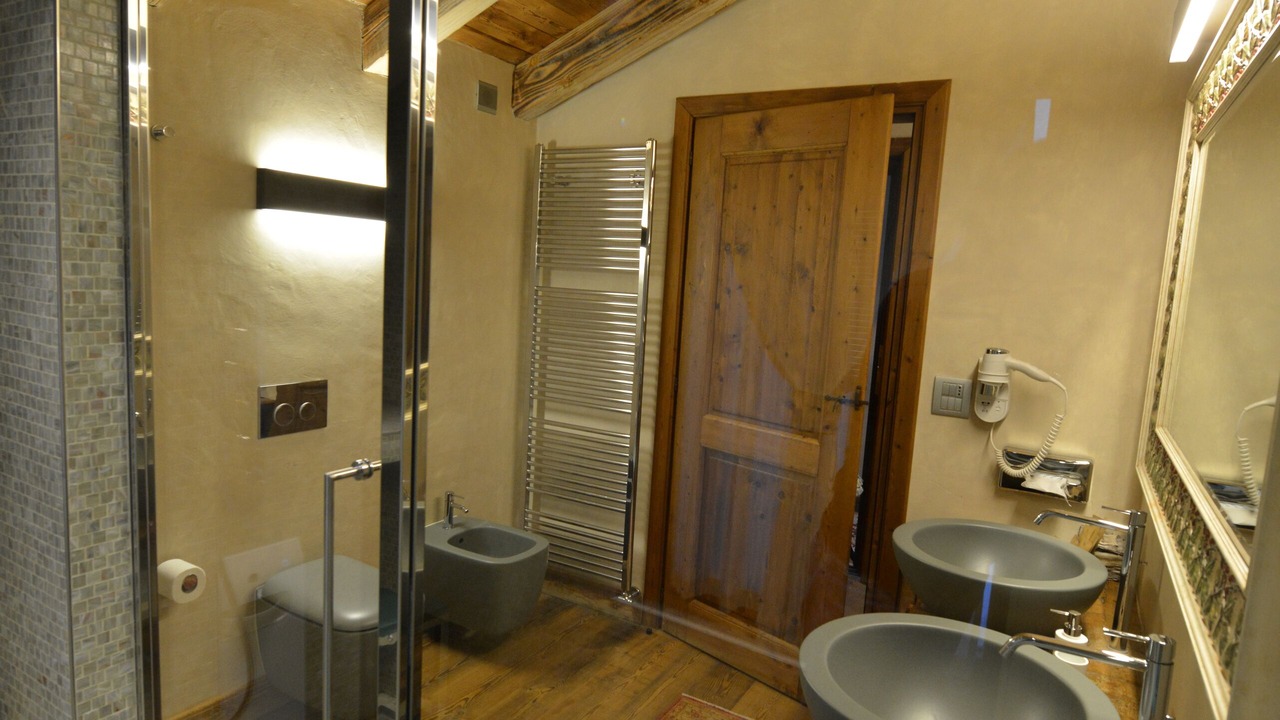 Photo of Bathroom in Aosta