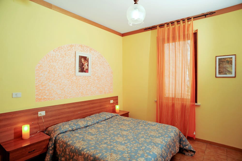 Photo of Bedroom in Santa Maria degli Angeli
