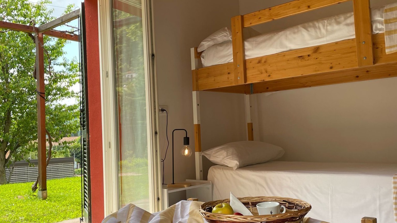 Photo of Bedroom in Laveno