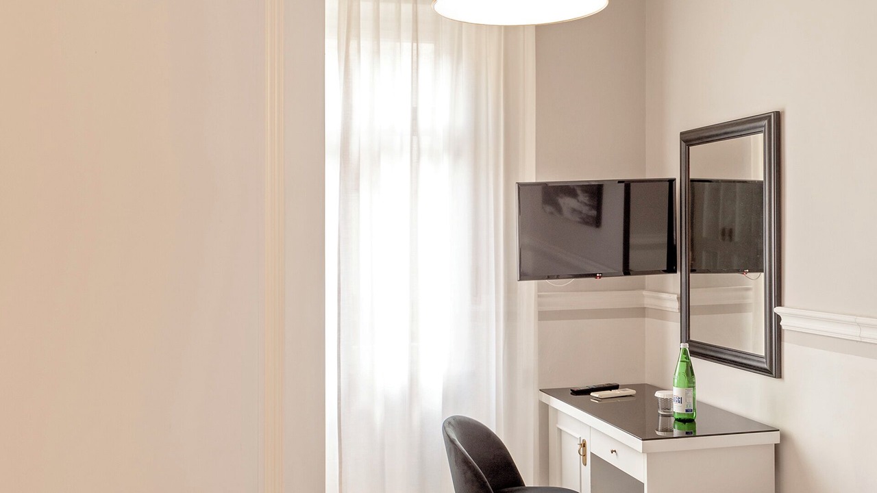 Photo of Bedroom in Livorno
