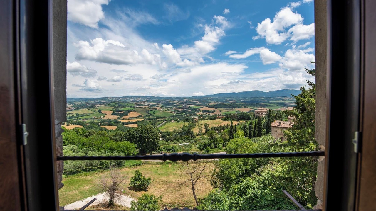 Photo of Bedroom in Todi