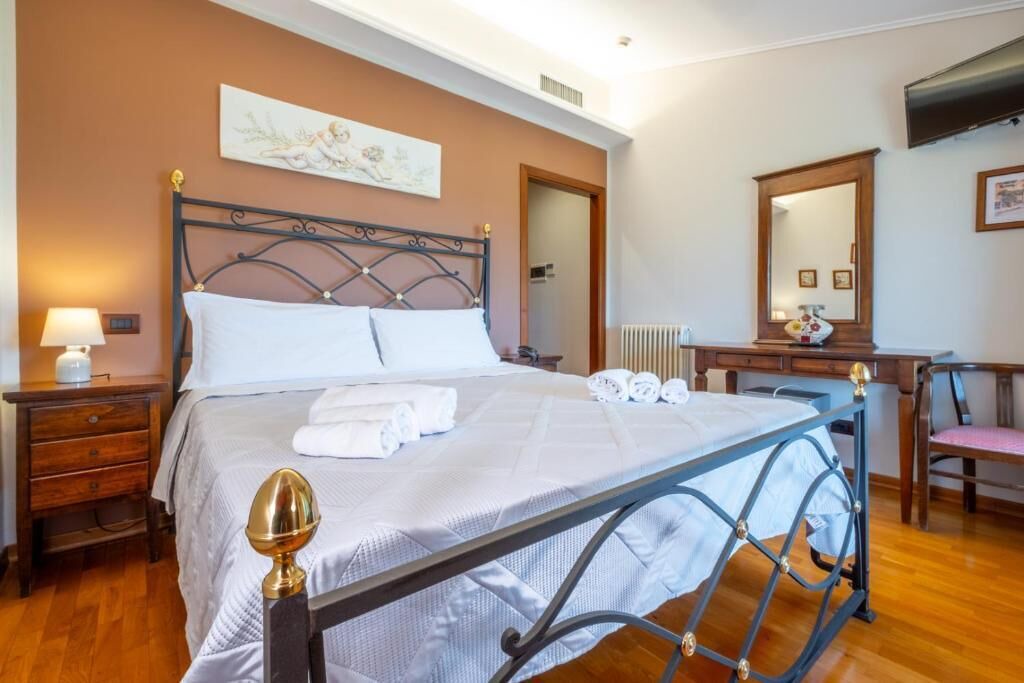 Photo of Bedroom in Carnaiola