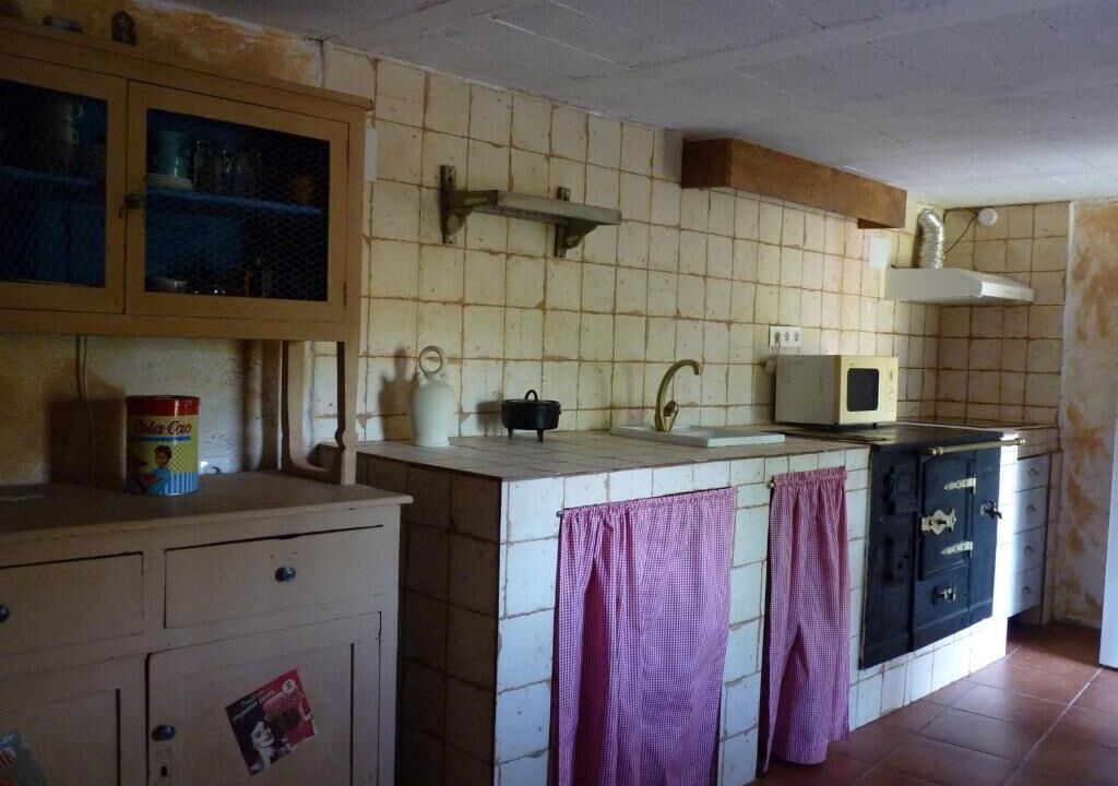 Photo of Kitchen in Colungo
