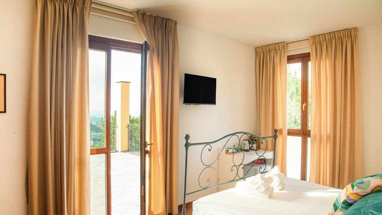 Photo of Bedroom in Serravalle Pistoiese