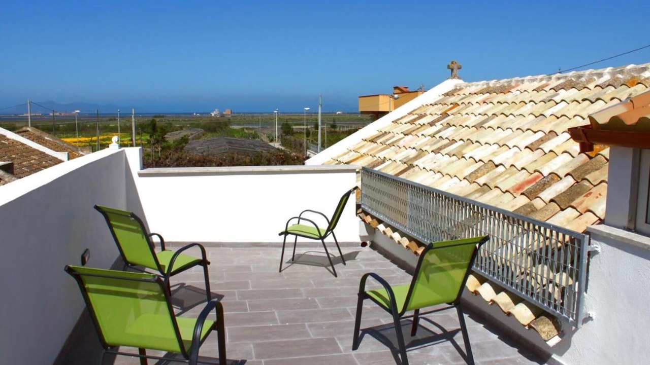 Photo of Patio Balcony in Birgi Vecchi