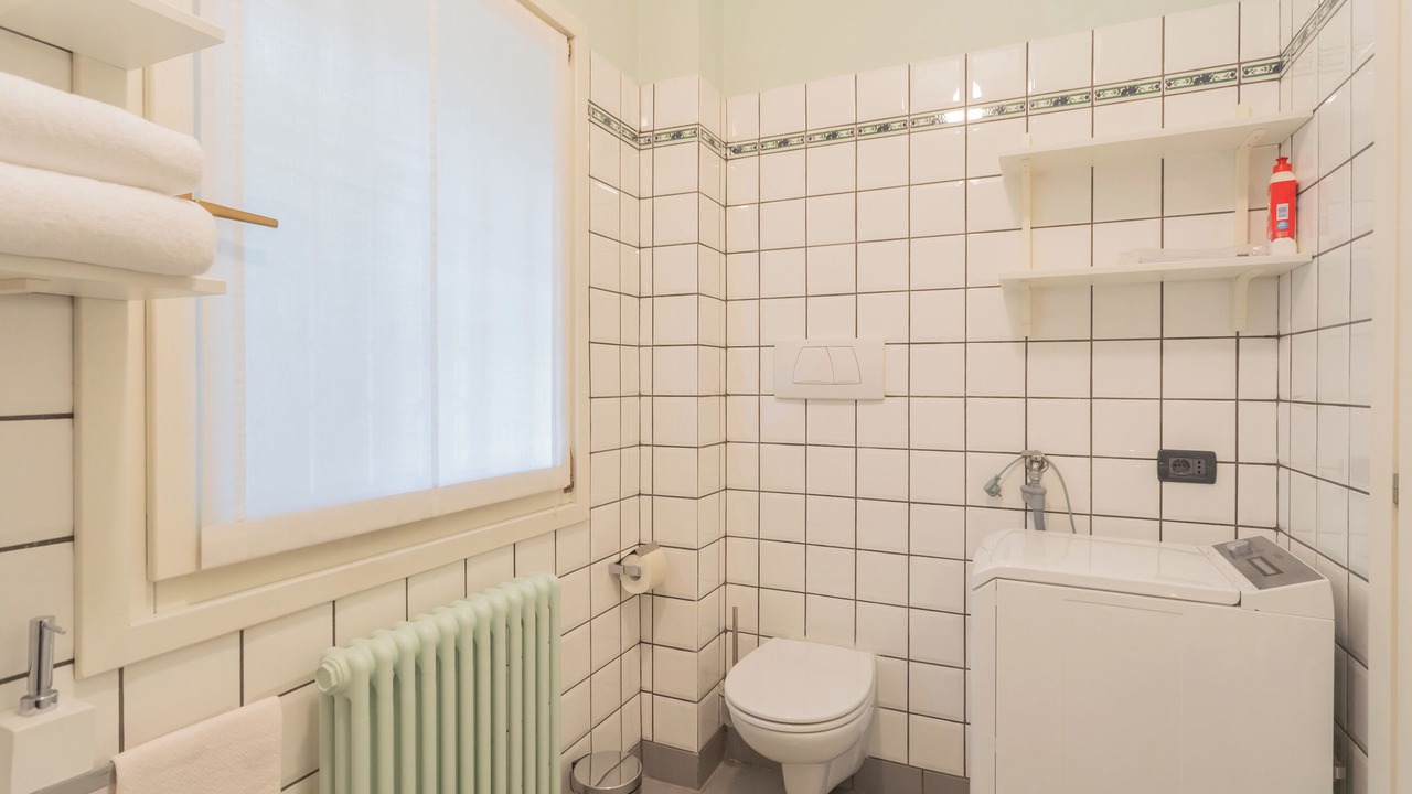 Photo of Bathroom in Moltrasio