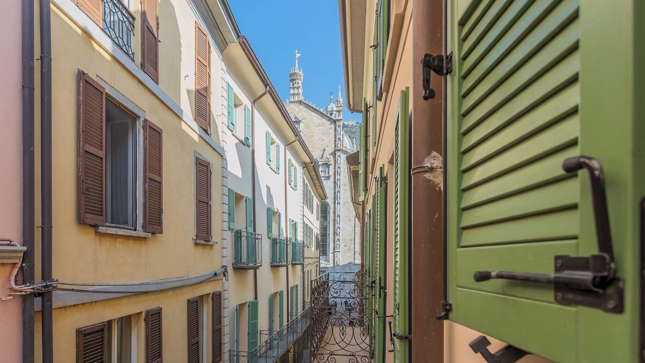 Photo of Bedroom in Como City Centre
