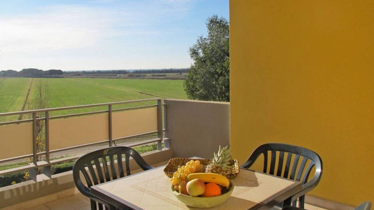 Photo of Patio Balcony in Luni Mare