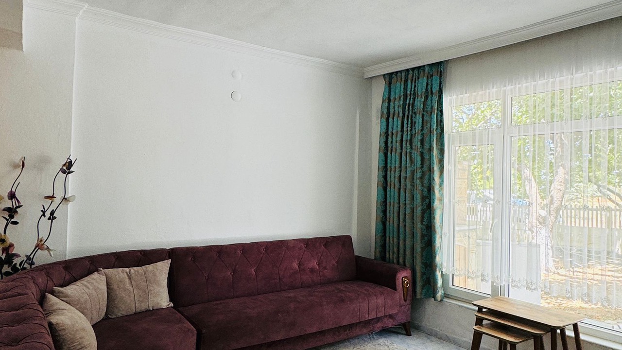 Photo of Livingroom in Ezine