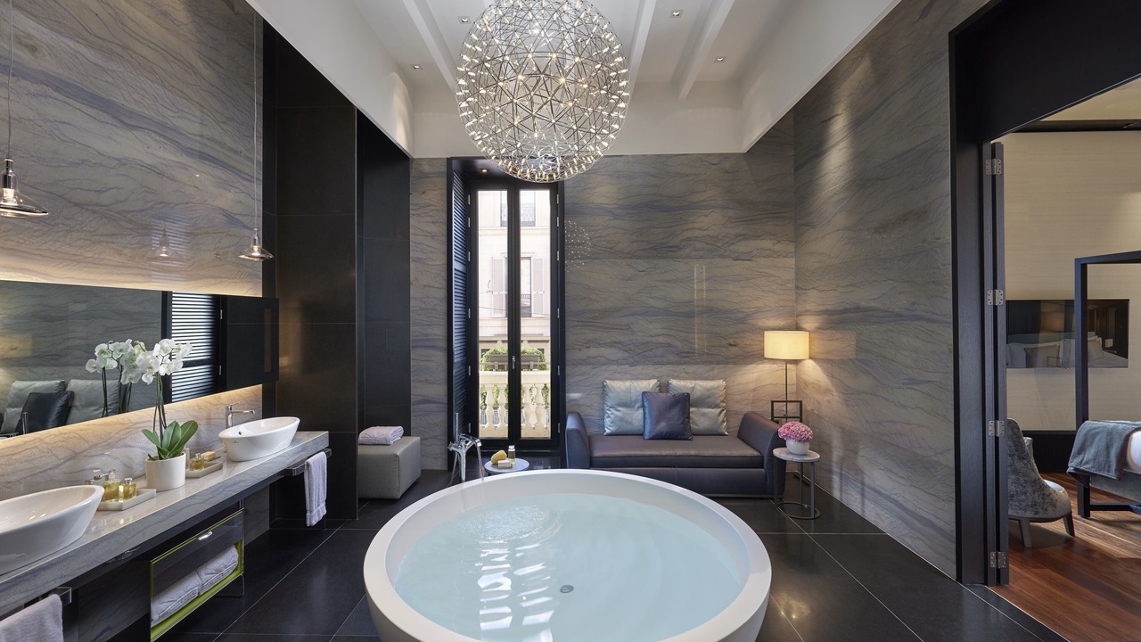 Photo of Bathroom in Scala