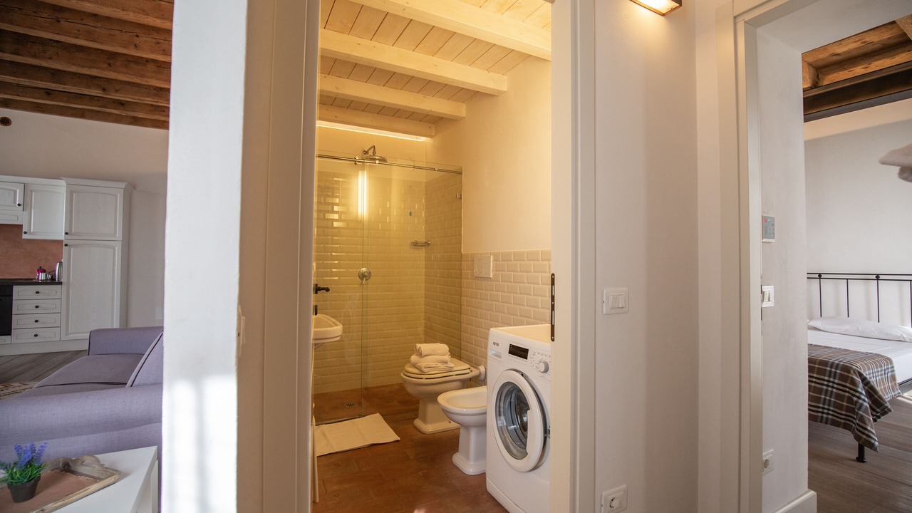 Photo of Bathroom in Cola