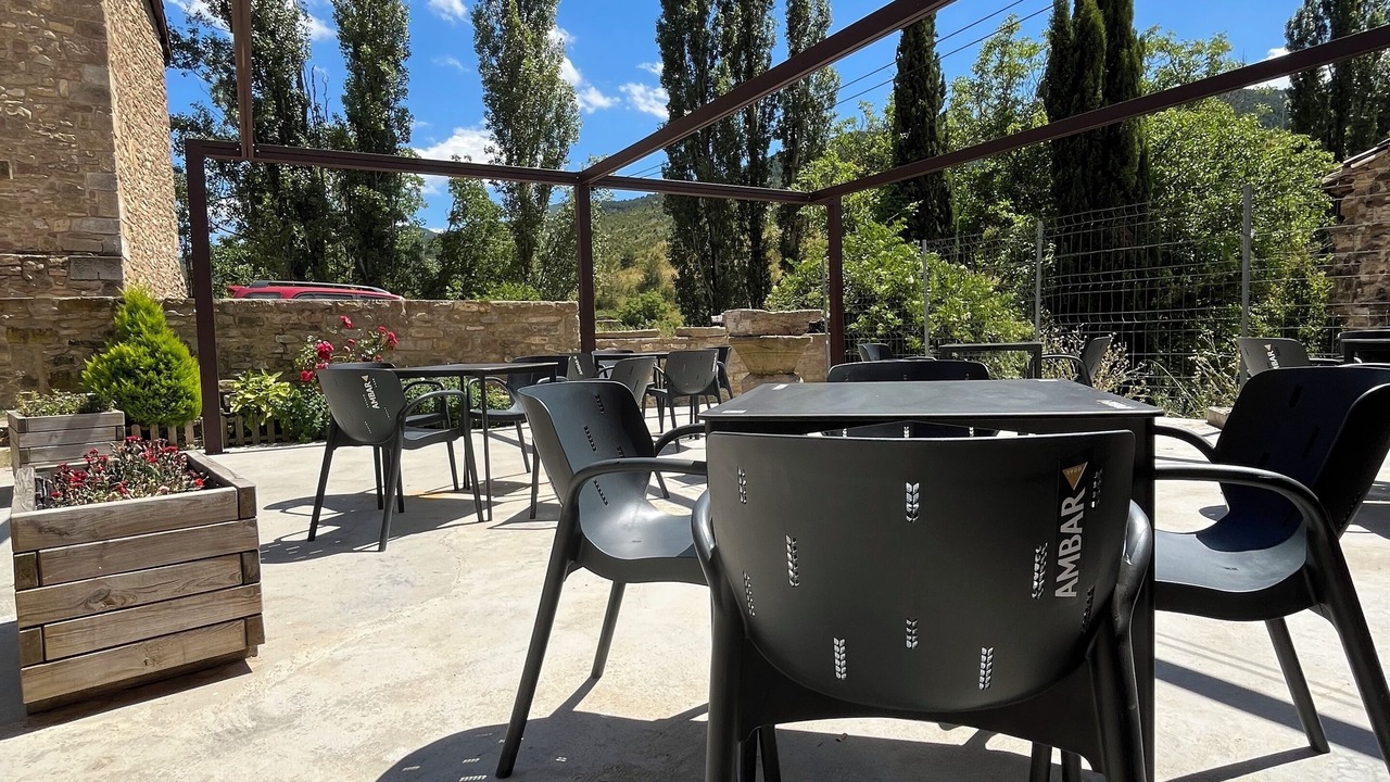Photo of Outdoor in Longas