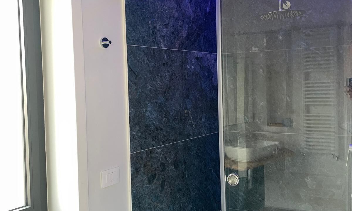 Photo of Bathroom in Picanello-Ognina-Barriera-Canalicchio