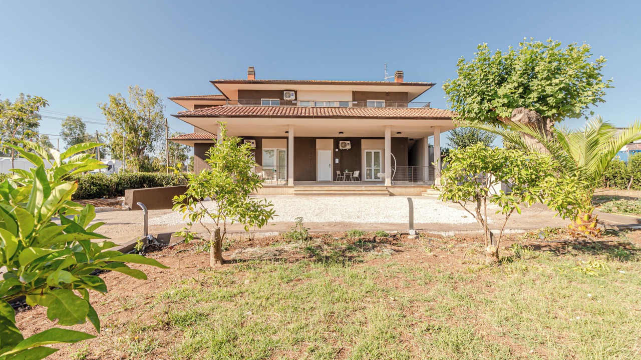 Photo of Outdoor in Latina