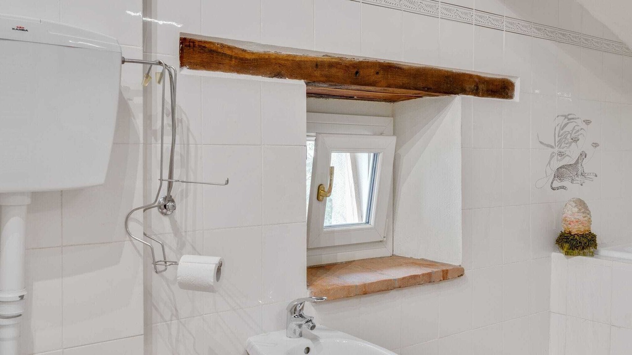 Photo of Bathroom in Rocca Malatina