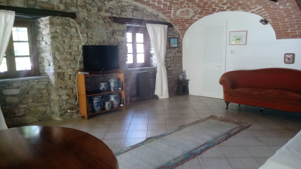 Photo of Livingroom in Grognardo