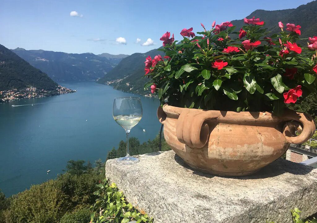 Photo of Others in Riva