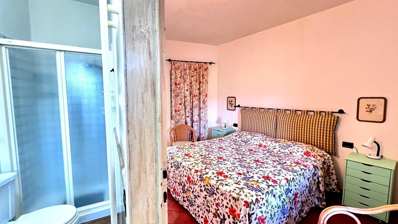 Photo of Others in Margine Coperta-Traversagna