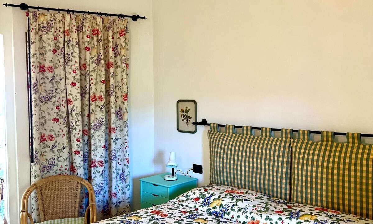 Photo of Others in Margine Coperta-Traversagna