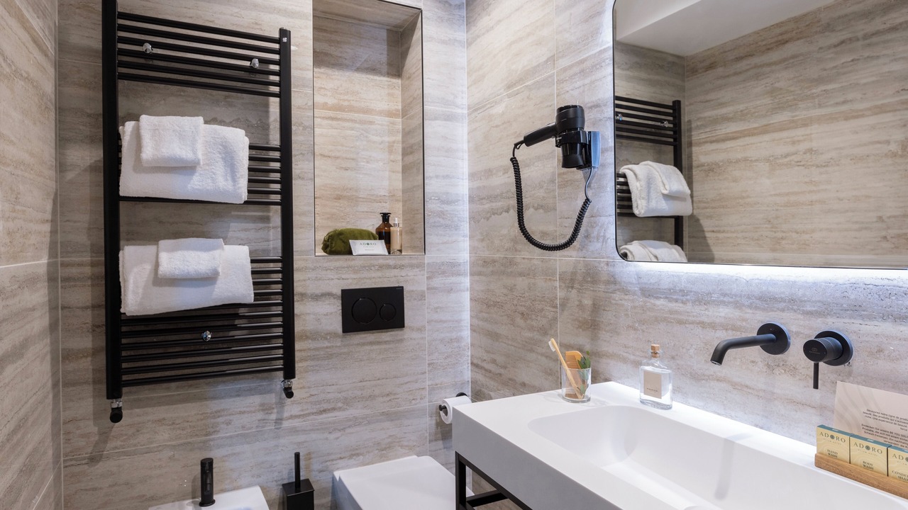 Photo of Bathroom in Quartiere XX Ardeatino