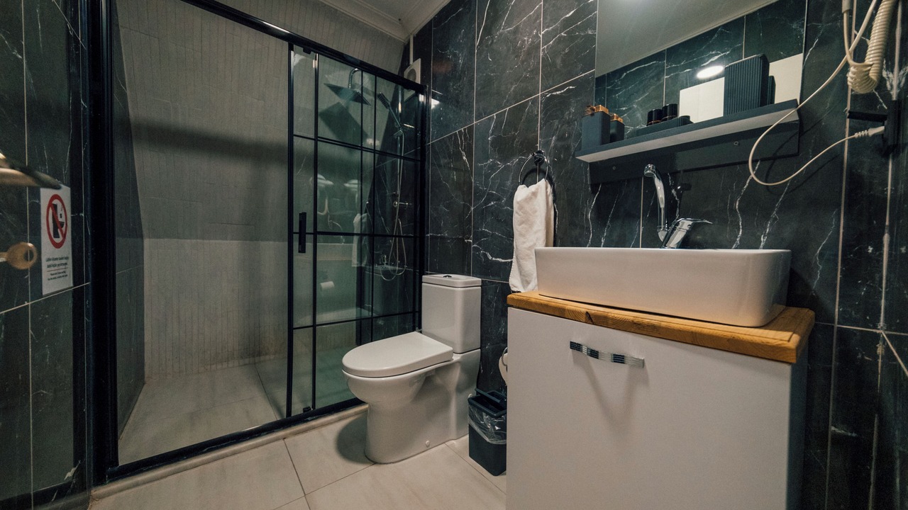 Photo of Bathroom in Yanik
