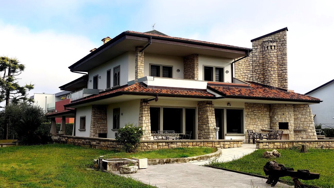 Photo of Outdoor in Dalmine