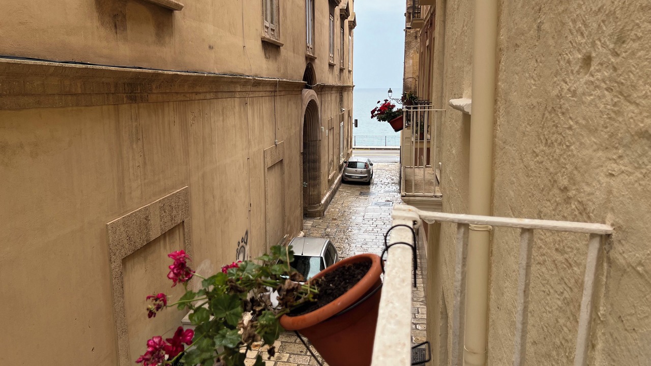 Photo of Patio Balcony in Isola del Borgo Antico