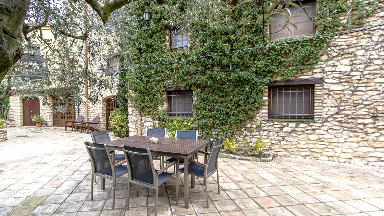 Photo of Outdoor in Santa Oliva