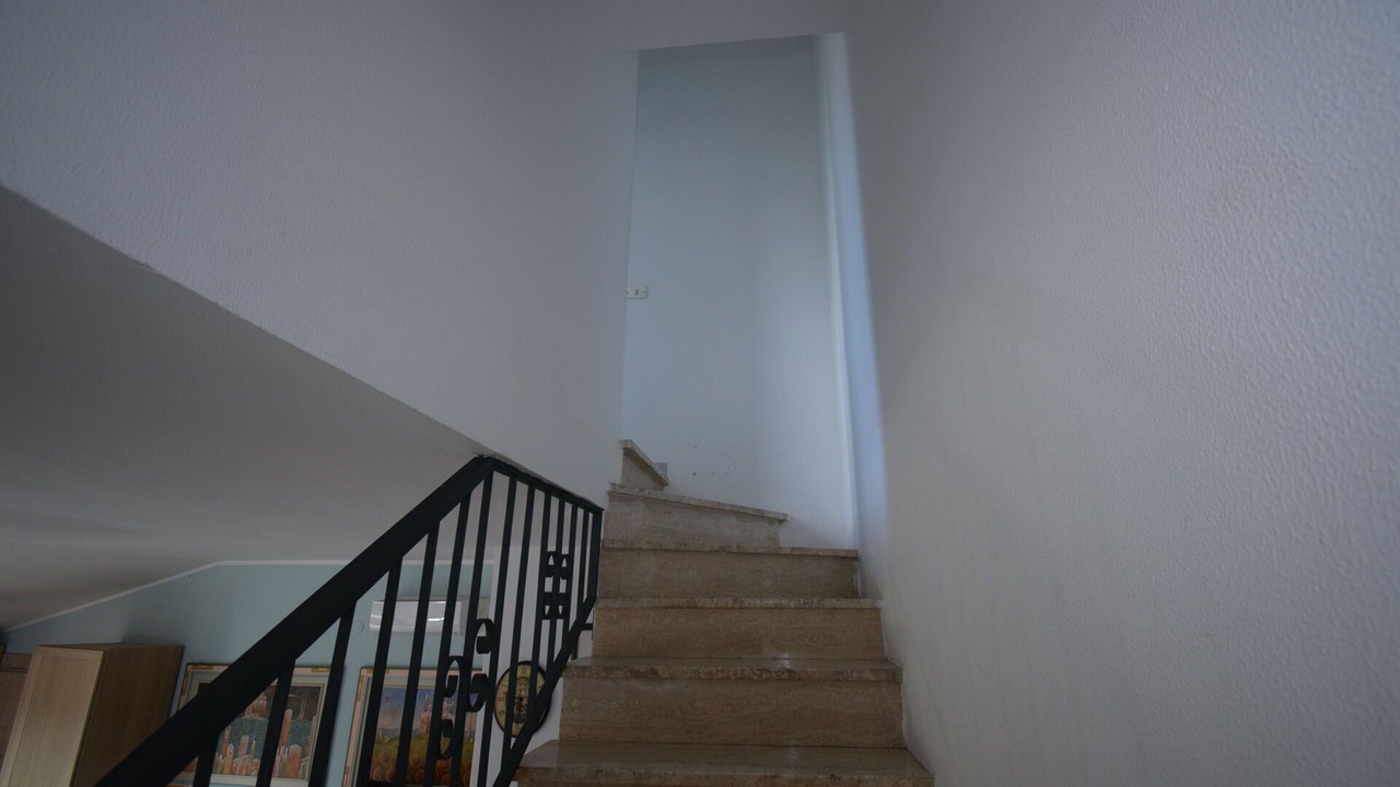 Photo of Others in Fabrizio