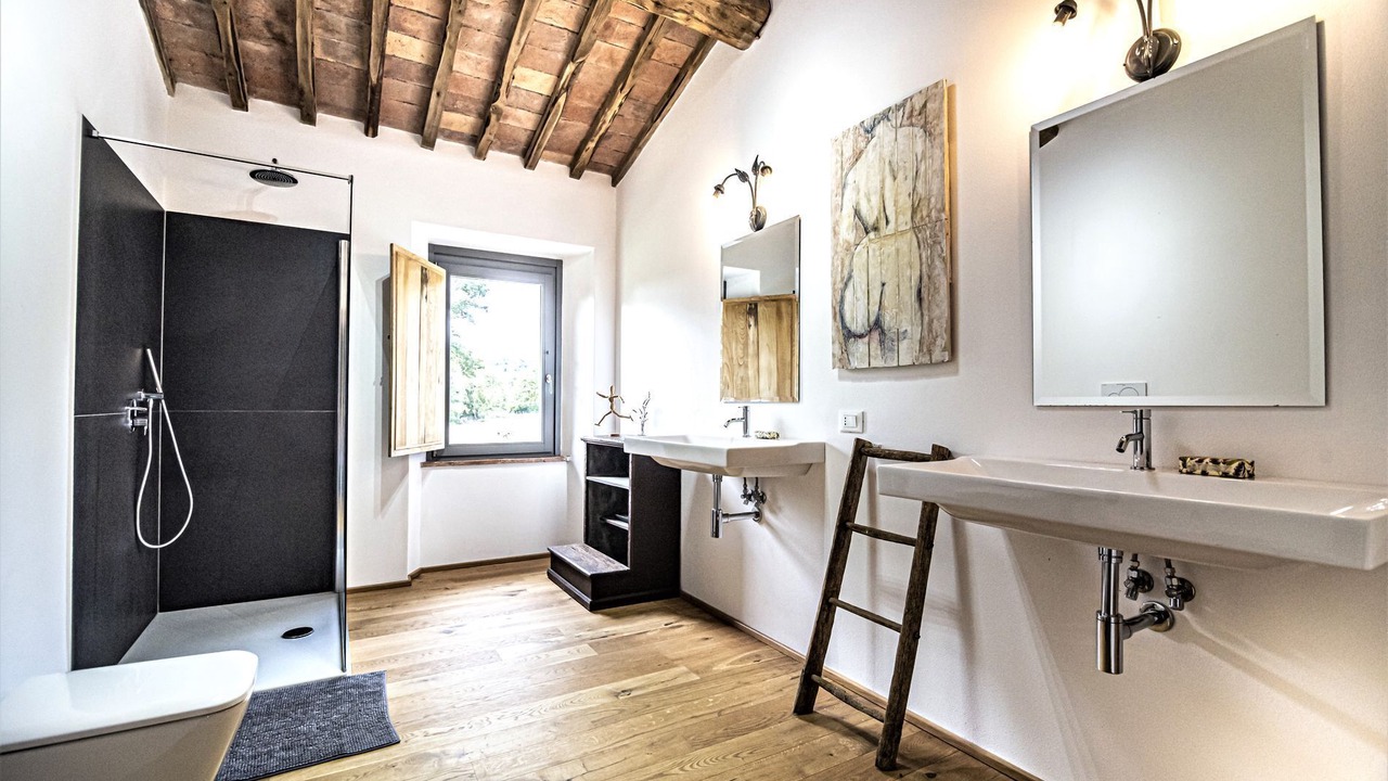 Photo of Bathroom in Monticiano