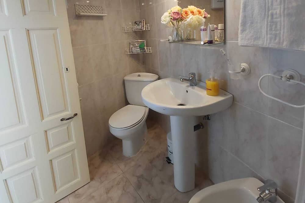 Photo of Bathroom in Solana del Pino