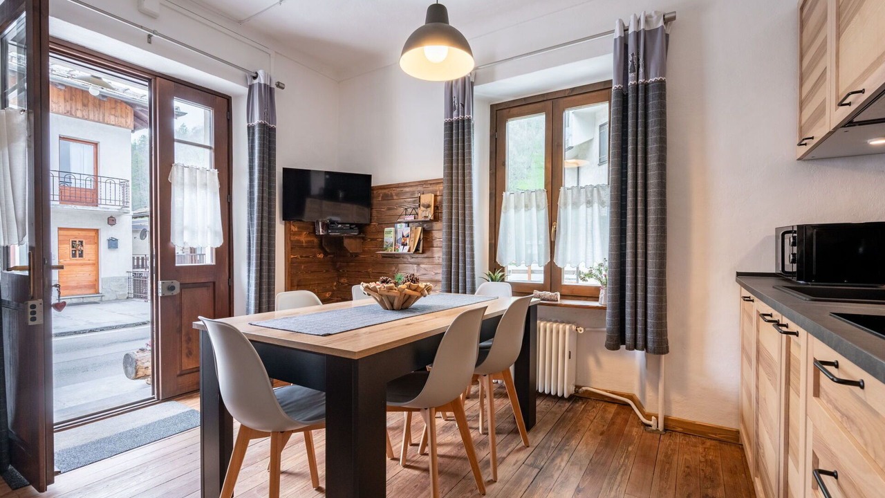 Photo of Kitchen in Prali
