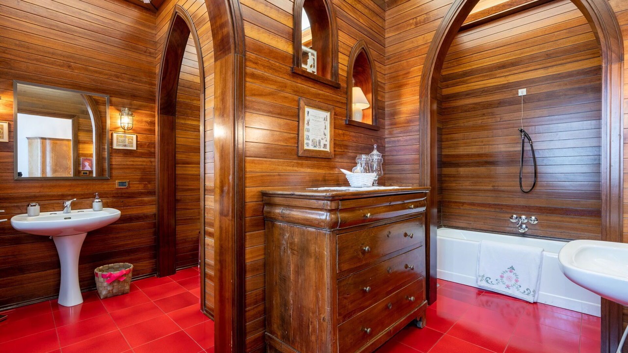Photo of Bathroom in Mathi