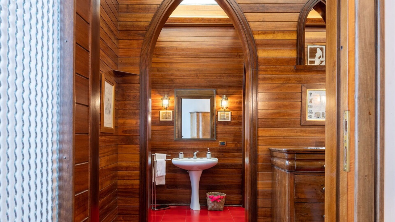 Photo of Bathroom in Mathi