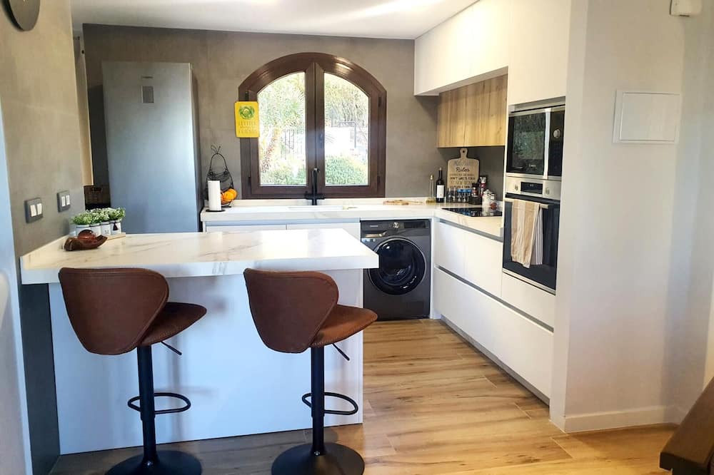 Photo of Kitchen in Diputacion de Rincon de San Gines