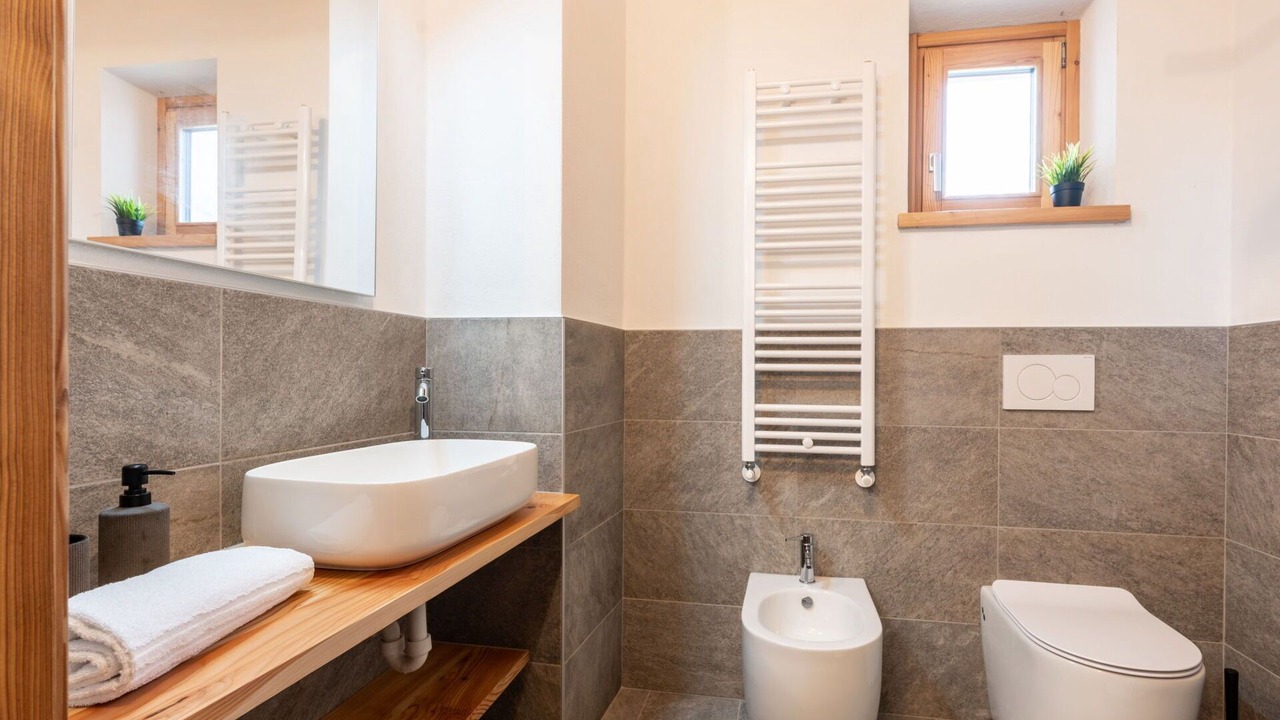 Photo of Bathroom in Prali