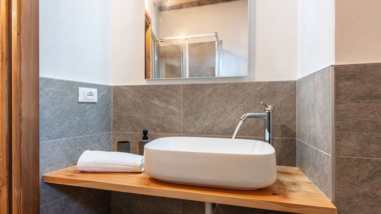 Photo of Bathroom in Prali