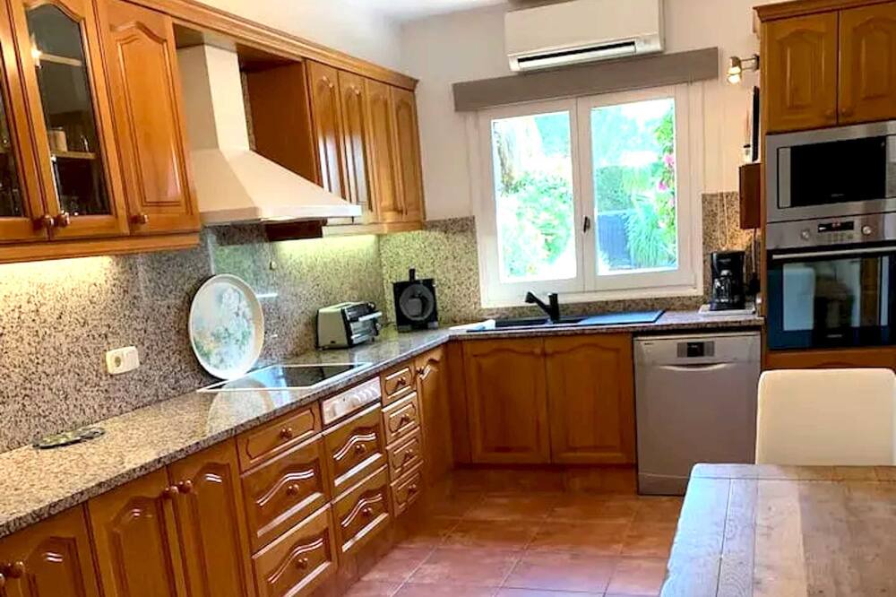 Photo of Kitchen in Perelada