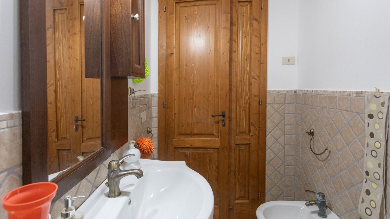Photo of Bathroom in Cocumola