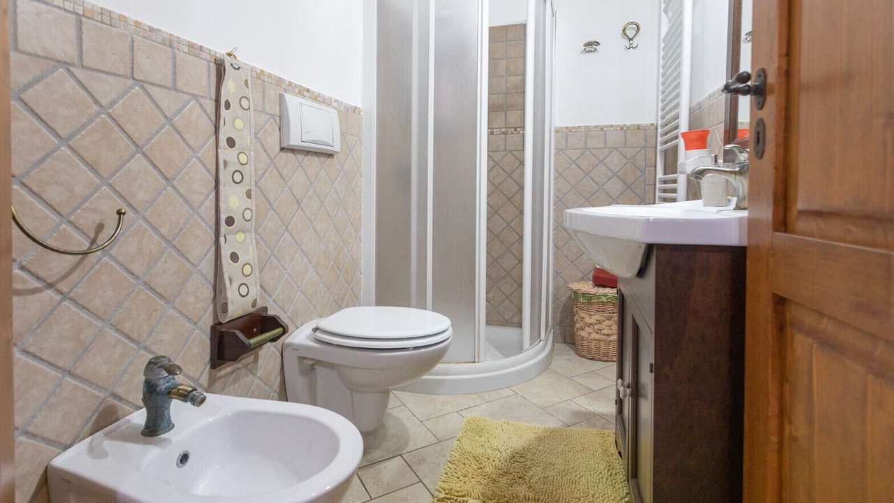 Photo of Bathroom in Cocumola