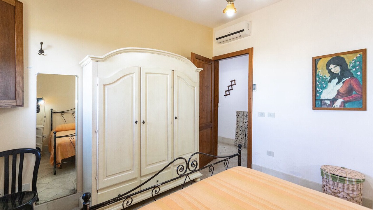 Photo of Bedroom in Cocumola